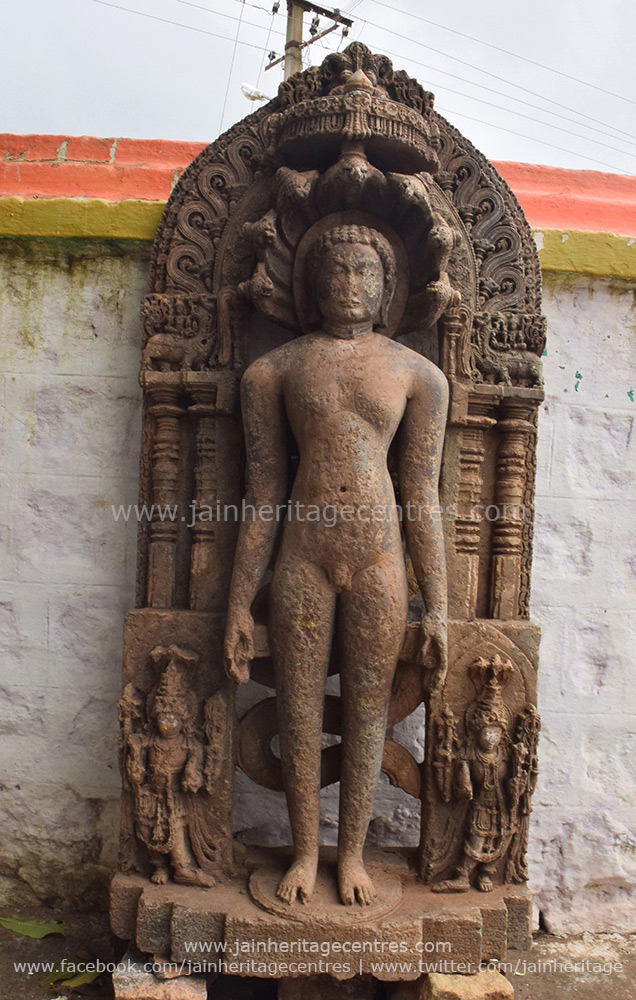 Sri Parshwanath Idol at Makodu with Inscription