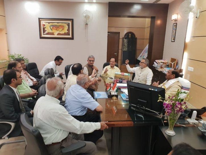 A meeting with the Jaharkhand chief minister to save the Jain pilgrim site, Sammedha Shikarji, Jharkhand.