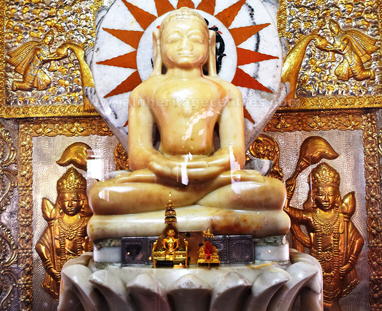 Ancient idol of Tirthankar Padmaprabhu in Padmasana, Padampura, Jaipur District, Rajasthan, India.