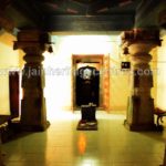 Navaranga of Parshwanath temple.